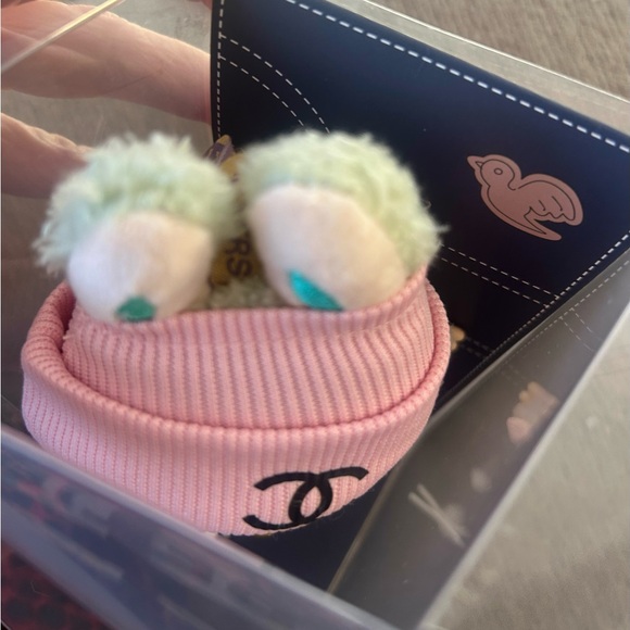 Fall in Wild LABUBU WITH DESIGNER OUTFIT - Picture 4 of 8